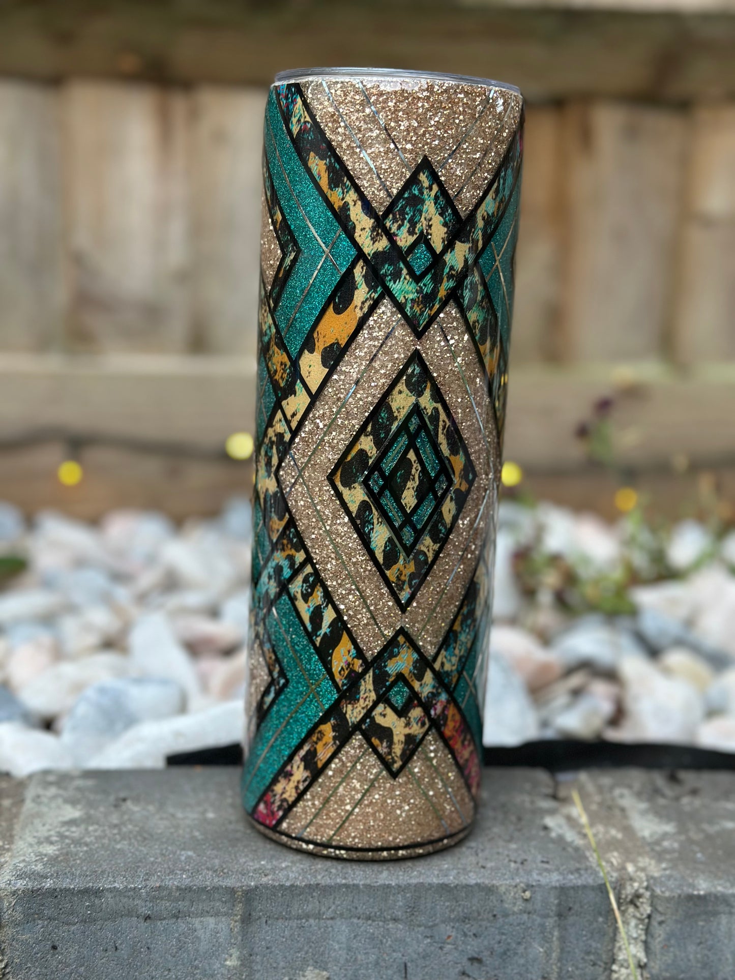 21 - Ruth D - Waffle 4 - 30oz Template Tumbler